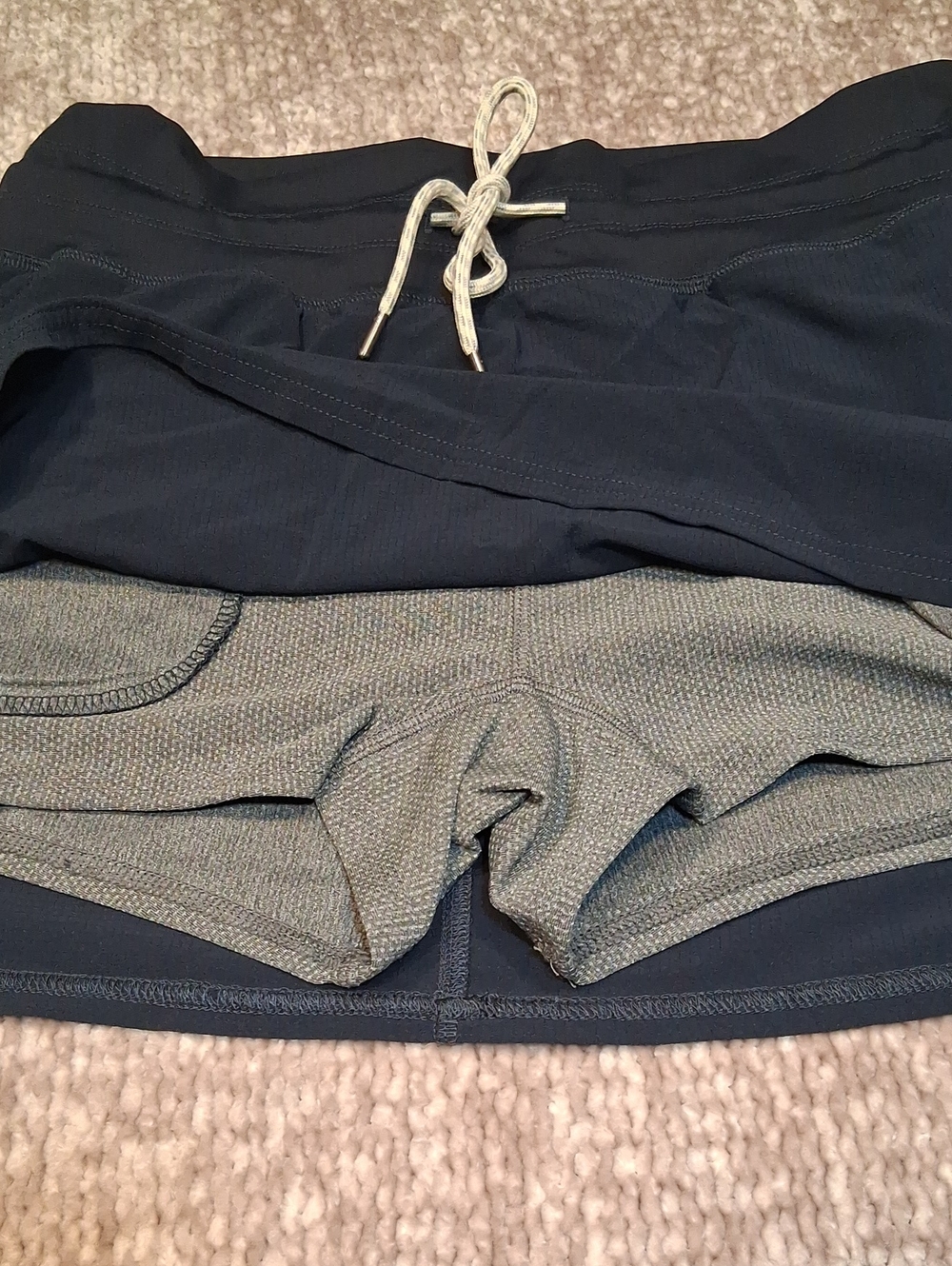 Vuori Navy Athletic Skort with Light Drawcord - Picture 4 of 8